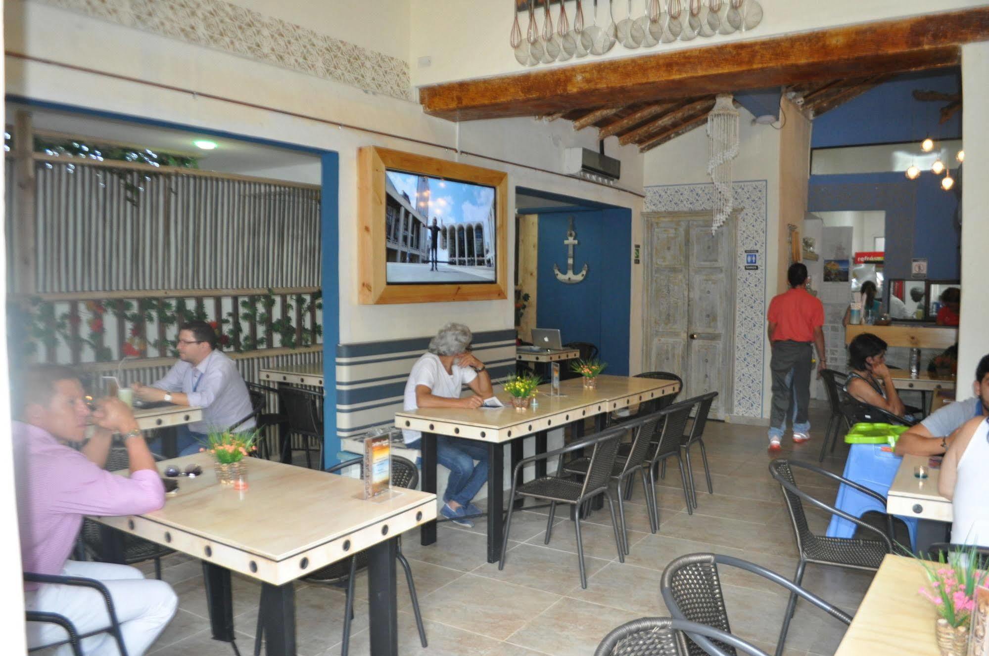 79 Hotel Medellín Eksteriør bilde