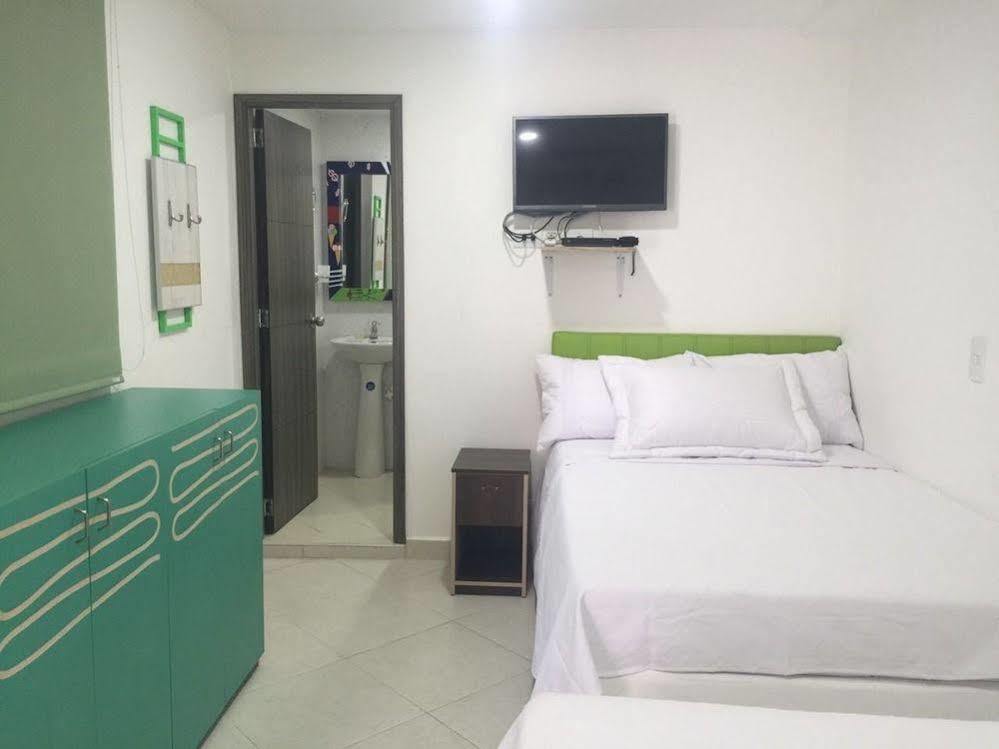 79 Hotel Medellín Eksteriør bilde
